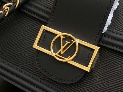 Louis Vuitton  2WAY Chain Leather Shoulder Bags