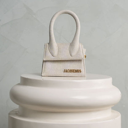 JACQUEMUS Le Chiquito Mini Bag